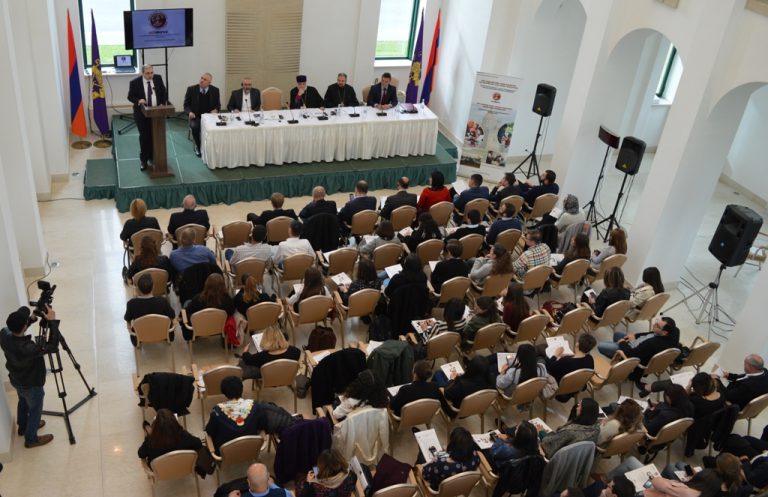 Կլոր սեղան հիմնադրամի նախաձեռնած խաղաղության միջազգային համաժողովի մասնակիցները համոզված  են՝ խաղաղ կարգավորմանն բանական այլընտրանք չկա