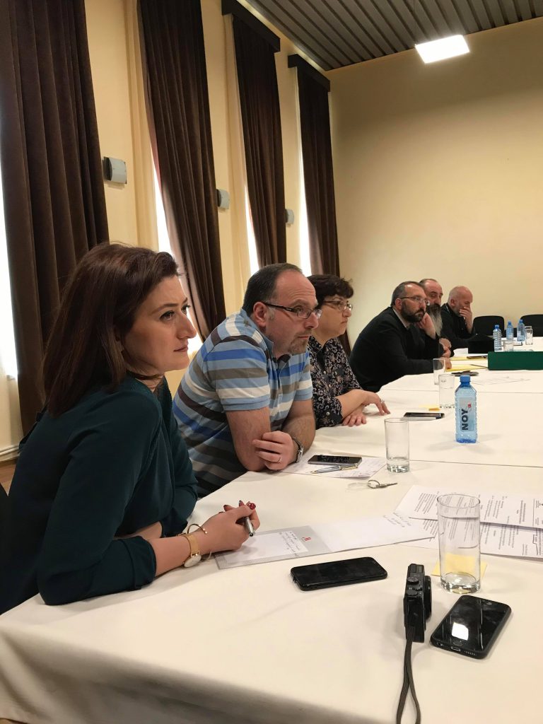 Ընտանեկան բռնությունների կանխարգելմանը նվիրված դասընթաց՝ հոգևորականների համար