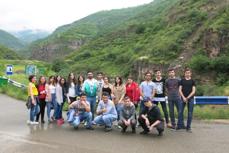 Սիրիահայ երիտասարդներն այցելեցին Տաթևի վանական համալիր