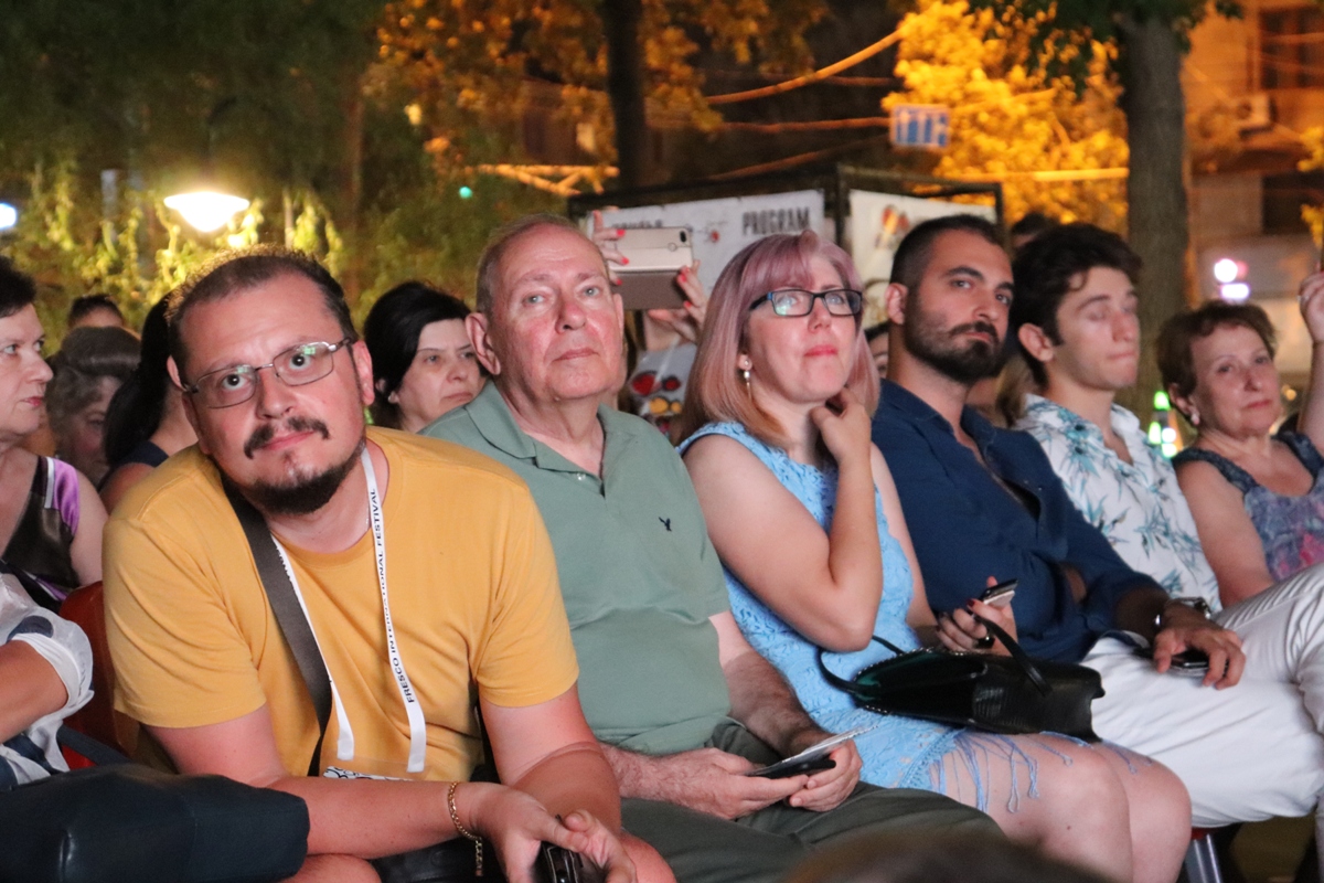 IMG 2083