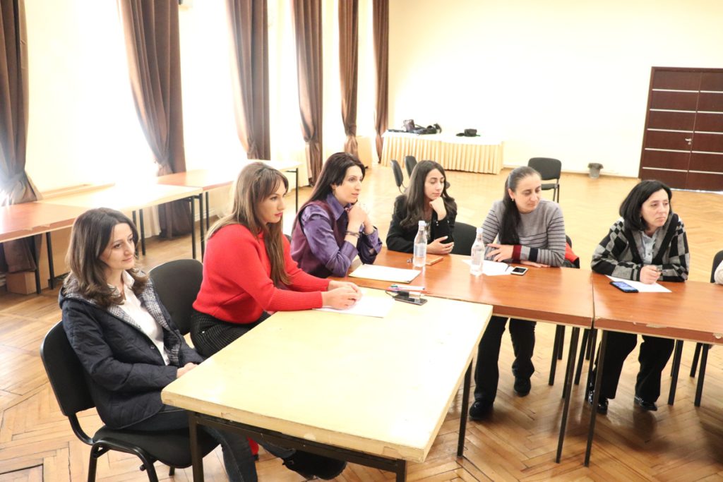 Կլոր սեղան հիմնադրամի աջակցությամբ մեկնարկել է սոցիալական ձեռնարկությունների դասընթացի ֆոնդհայթայթման հիմունքների փուլը
