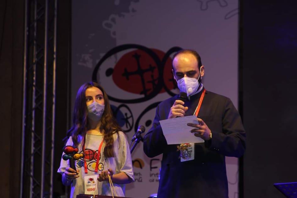 Fresco 20 awards Armenia Round Table 3