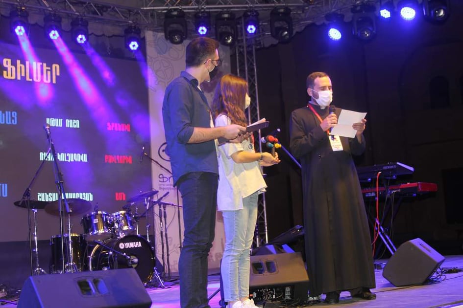 Fresco 20 awards Armenia Round Table 4