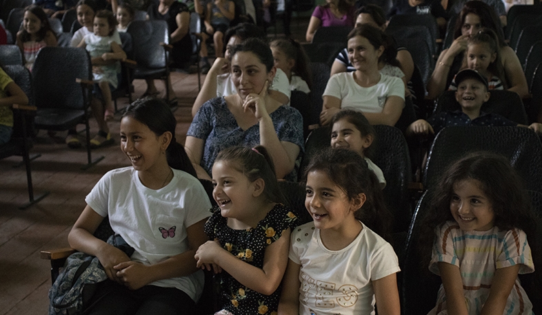 «Քեֆ անողին քեֆը չի պակսիլ»-ի բեմականացումը՝ Տավուշի սահմանամերձ համայնքների երեխաների համար