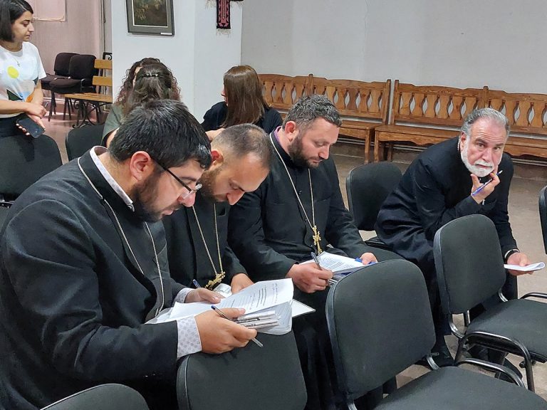 Հանդիպում Գուգարաց թեմի քահանաների և սոցիալական աշխատողների հետ