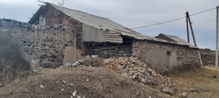 Կլոր սեղան հիմնադրամն աջակցել է Ադրբեջանի ագրեսիայից տուժած՝ Գեղարքունիքի սահմանամերձ համայնքների բնակչությանը