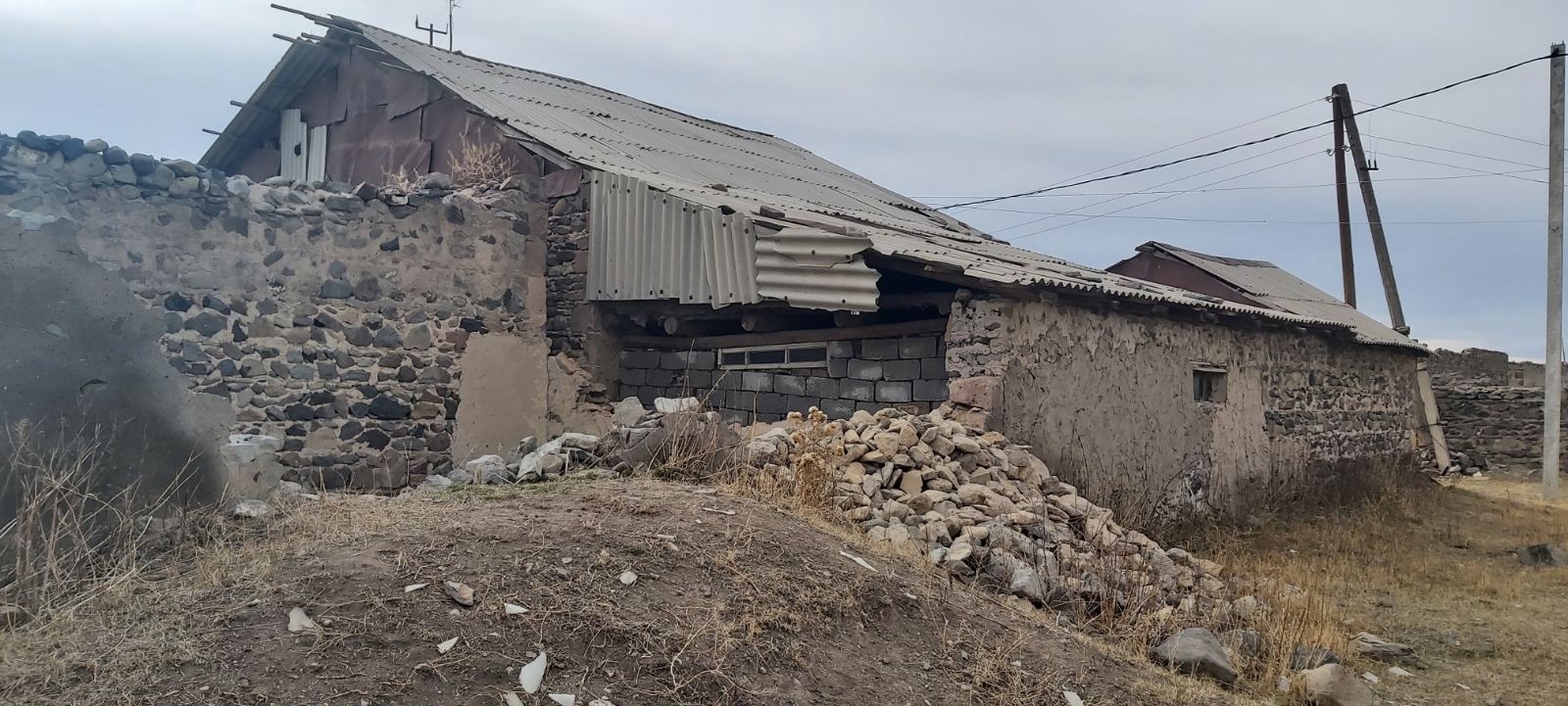 Կլոր սեղան հիմնադրամն աջակցել է Ադրբեջանի ագրեսիայից տուժած՝ Գեղարքունիքի սահմանամերձ համայնքների բնակչությանը