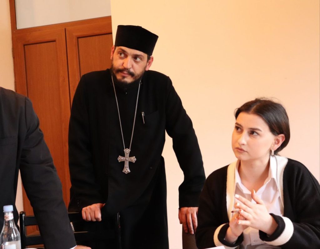 «Կոնֆլիկտներ. ինքնաճանաչողությունը՝ հաղթահարման ճանապարհ» դասընթացը՝ քահանաների և սոցաշխատողների համար