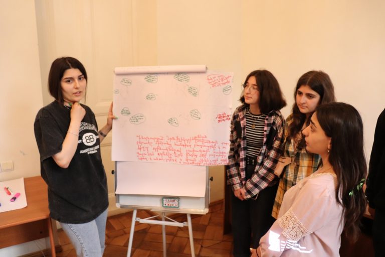 «Կոնֆլիկտների փոխակերպում» թեմայով դասընթացը Լոռու մարզում
