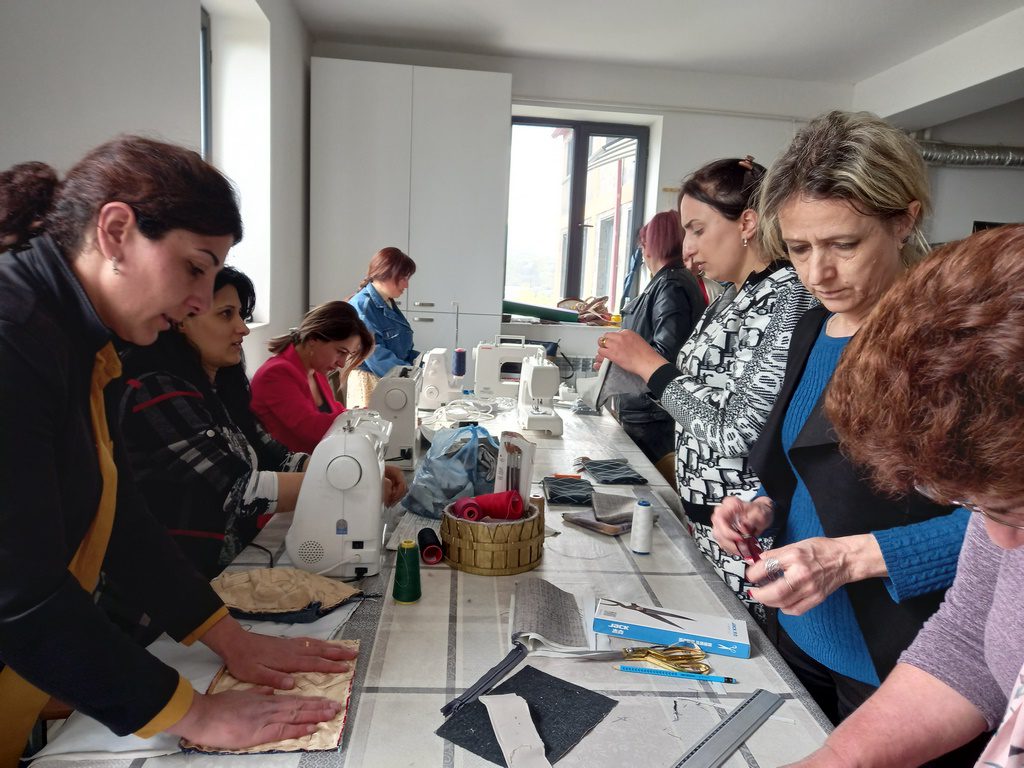 sewing Saghmos 1