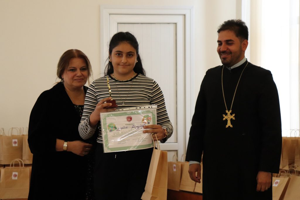 ԵՀԽ հայաստանյան Կլոր սեղան հիմնադրամն ամփոփեց «Աշխարհն իմ պատուհանից» նկարչական մրցույթի արդյունքները
