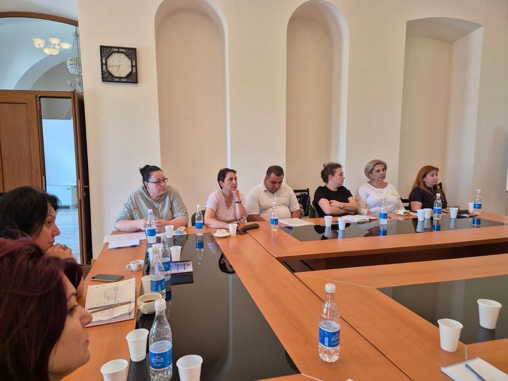 Հաշվետվությունների բարելավմանը նվիրված հանդիպում-քննարկում գործընկերների հետ