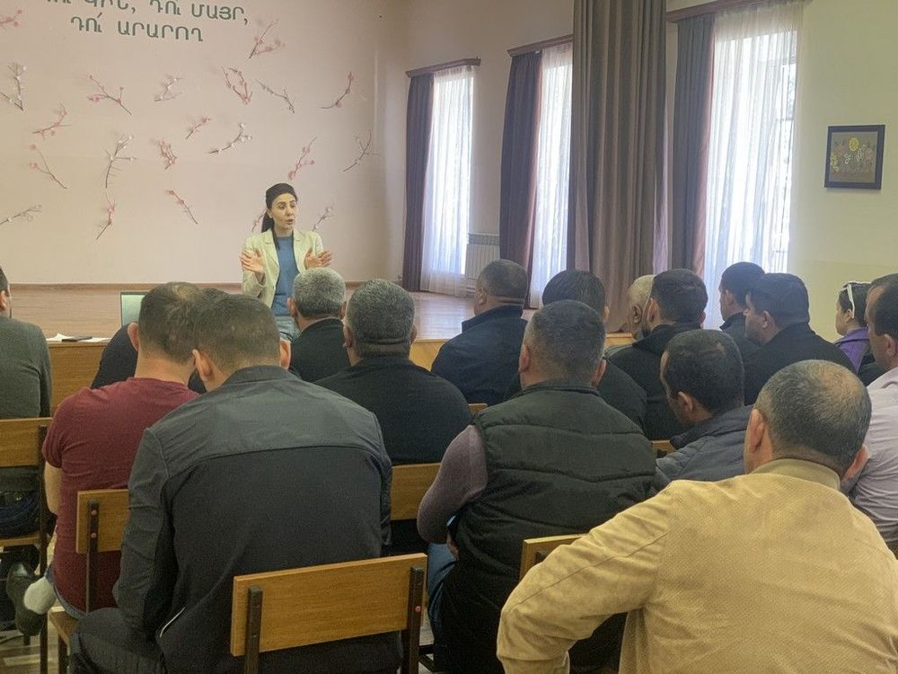 Գավառում մեկնարկել է ԵՀԽ հայաստանյան Կլոր սեղան հիմնադրամի կազմակերպած ինքնազբաղվածության դասընթացը
