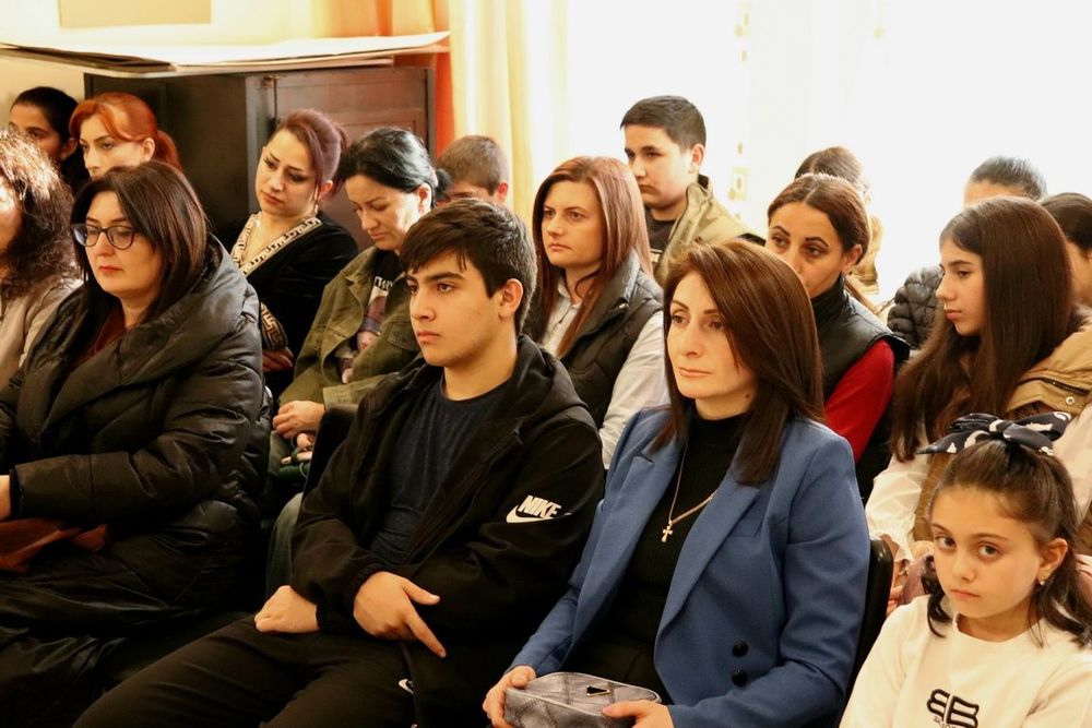 «Իրազեկվածության բարձրացում ընտանեկան բարեկեցությանն ուղղված քայլեր» ծրագիրը՝ «Սուրբ Նշան» կենտրոնում
