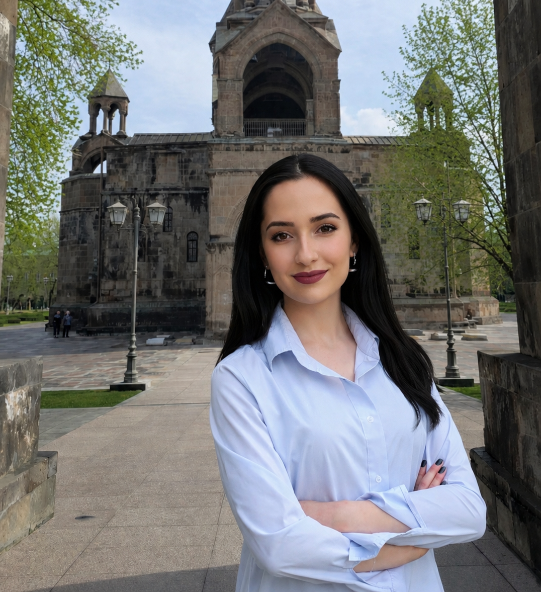 ԼԱՈՒՐԱ ԱՂԱՋԱՆՅԱՆ