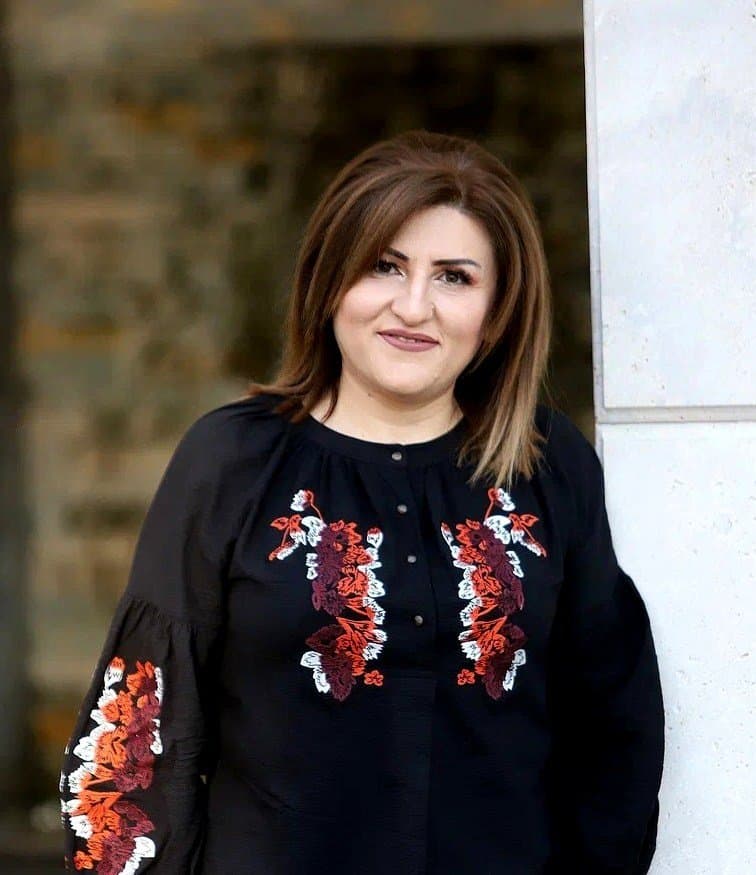 ԼԻԼԻԱ ԹՈԹՈԼՅԱՆ